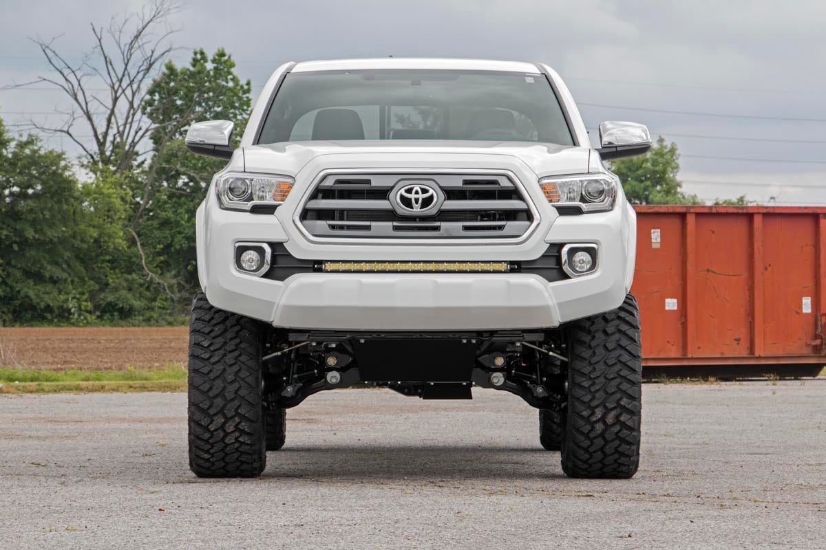 05-15 Toyota Tacoma 2WD/4WD 6 Inch Lift Kit - Rough Country