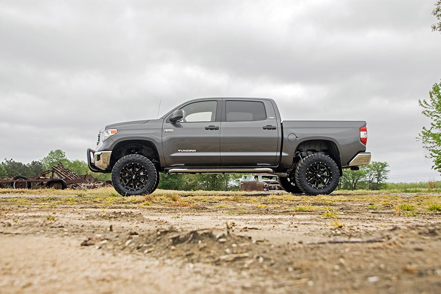 07-15 Toyota Tundra 2WD/4WD 6 Inch Lift Kit - Rough Country